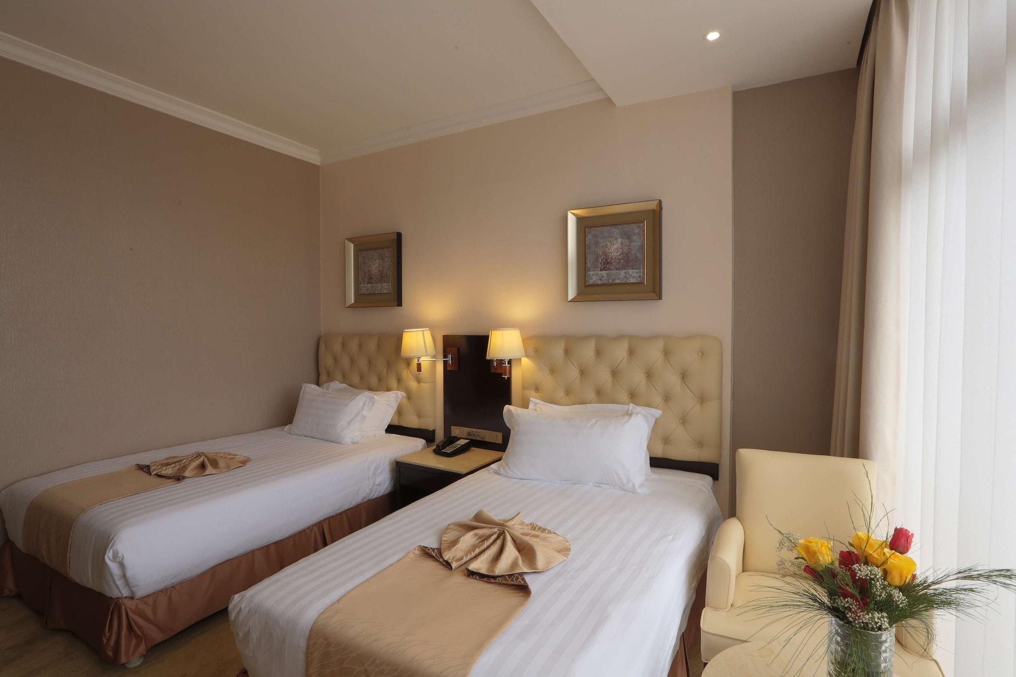 Getfam Hotel Addis Ababa Ngoại thất bức ảnh