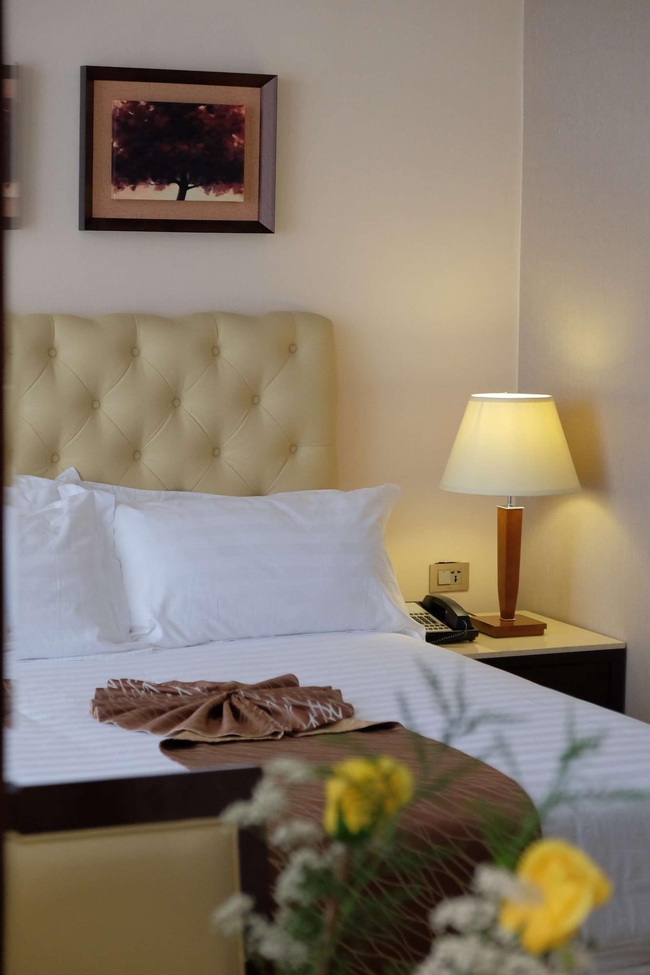 Getfam Hotel Addis Ababa Ngoại thất bức ảnh